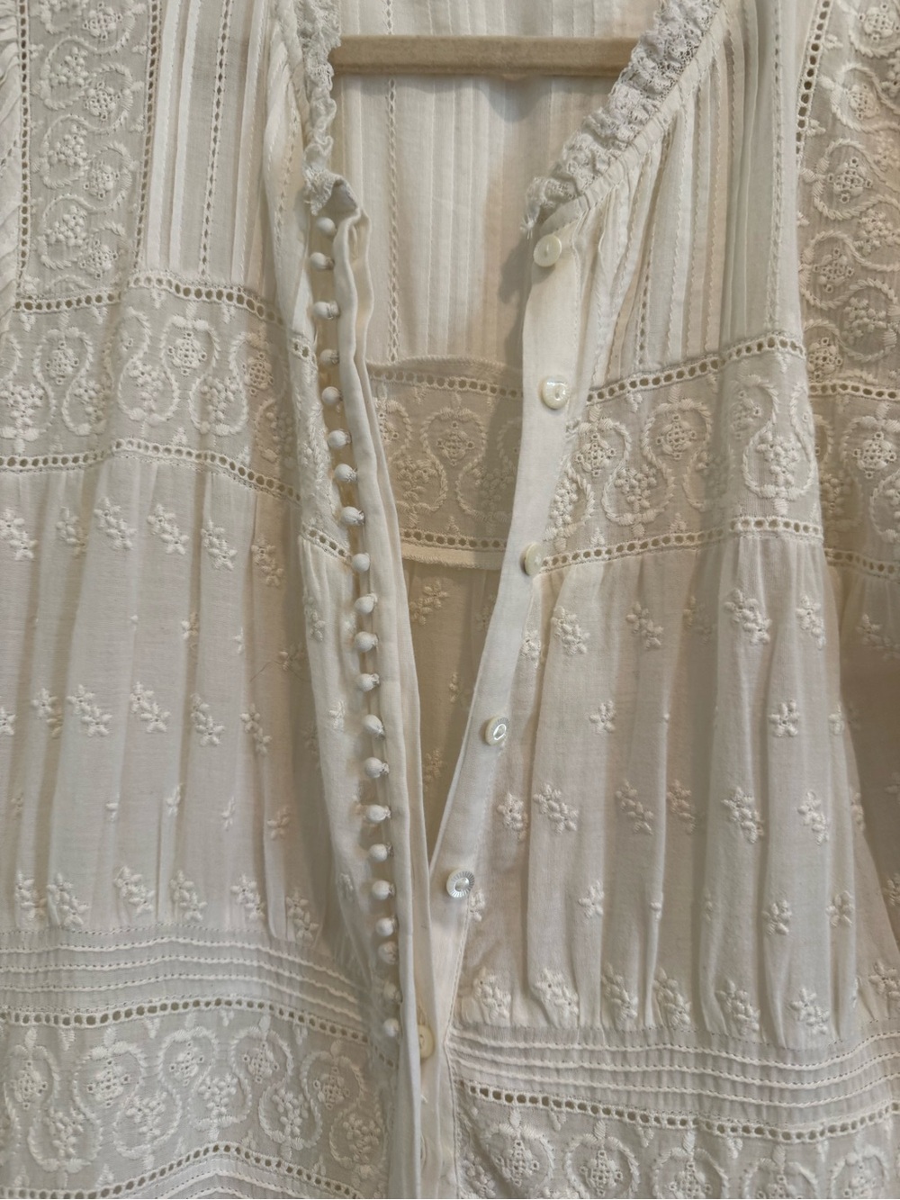 Doen Cream Maxi Dress with Puff Sleeves - Picture 3 of 5